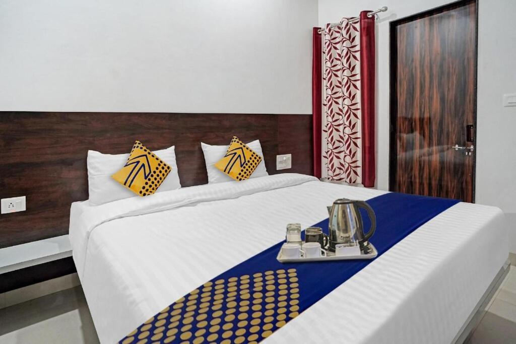 Hotel Angan Udaipur Exteriör bild
